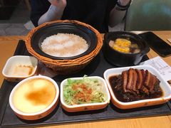 梅菜扣肉饭-谷田稻香(佛罗伦萨店)