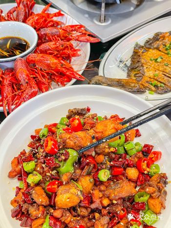 逛完黄鹤楼一定会去吃的湖北菜...