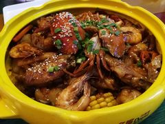 全家福煲-多嘴肉蟹煲(百盛广场店)