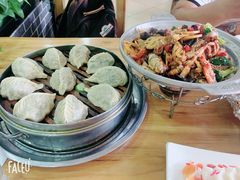 -地方名吃海鲜大馅蒸饺(北戴河店)