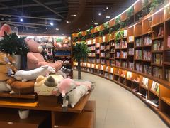 -博览书店(越秀悦汇天地店)
