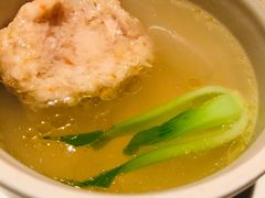 蟹粉狮子头-湖滨28中餐厅·西湖宴·杭州君悦酒店
