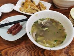 标配酸菜猪杂汤饭-陈记汤饭(水巷口店)