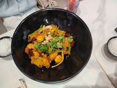 -醉人椒麻辣香锅(王府井喜悦店)