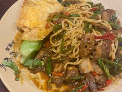 -方铲铲·成都板凳面(滨江银泰店)