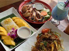 -Dang restaurant (patong phuket)