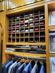 -德川洋服西服礼服订制·丽都皇冠店