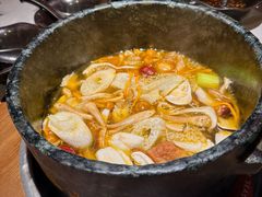 古法野生菌汤底-芸山季·云南山珍菌火锅(人民广场来福士店)