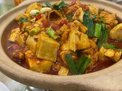 -江城燕子大排档(江汉路步行街店)