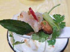 -官塘陈记鱼生·潮汕砂锅粥·牛肉火锅(潮枫路总店)