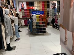 -优衣库(南京建邺万达广场店)