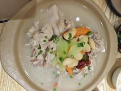 -叁煨蹄花·下饭盐帮菜(人民广场店)