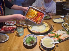 -洱火云南酸菜牛肉火锅(石景山当代商城店)