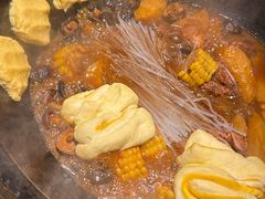 -鱼窝棚柴火铁锅炖(富山屯店)