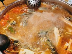 -亮欢寨酸汤鱼(沙冲路店)