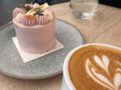 -玲婧胡同·生日蛋糕·餐厅(嘉里城店)