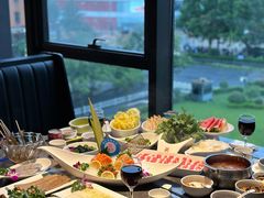 -德天肥牛海鲜火锅(城西银泰店)