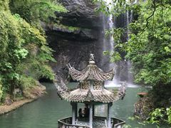 -龙瀑仙洞