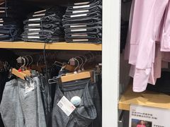 -优衣库(上海虹口龙之梦店)