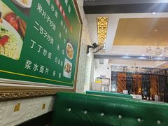 -亚黑亚炕锅农家美食(清水河店)