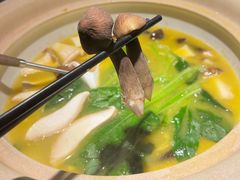 -领鲜天下·焗海鲜·花胶鸡(天目里店)