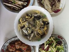 -爱的果实月嫂育婴师(世纪东方店)