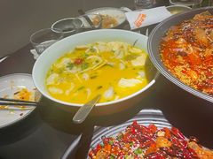 -麻六记(凤凰汇店)