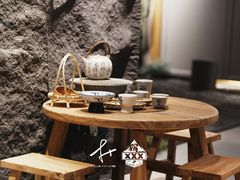 -F+轻食健身赋能空间(中华北路国贸商场店)