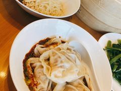 红油抄手-鼎泰丰(嘉年华•海信广场VILLAGE店)