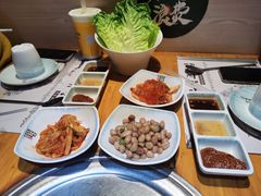 -唯成•韩国炭火烤肉 유성고기