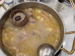 -朴小妹人参鸡汤火锅(长白山万达店)