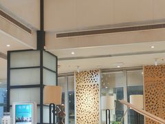 -喜鹊愉家酒店(郑州曼哈顿博览中心地铁站店)