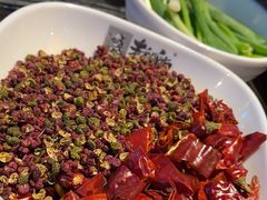 -老船舫·现做活鲜鱼馆(东郊记忆店)