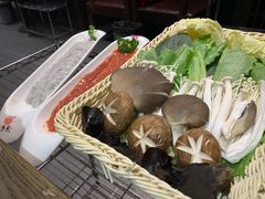 -重庆德庄火锅(体育中心店)