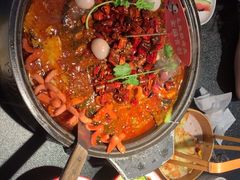 -辣尚瘾·烤鱼·新川菜(牡丹园直营店)