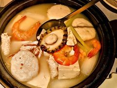 杂锦海鲜豆腐煲-闻见中国海南菜(K11店)