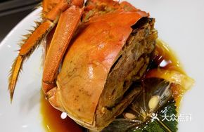 Steamed and Marinated Crab