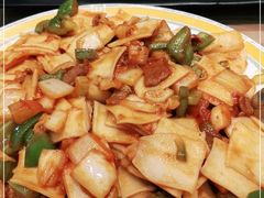 -西部马华清真兰州牛肉面·烧烤夜市(三里河店)