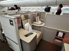 -东方航空(虹桥路店)