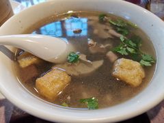 -苓记南京鸭血粉丝.皮肚面(县东巷店)