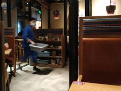 大堂-吃饭皇帝大(合生汇店)