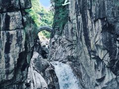 -鄣山大峡谷
