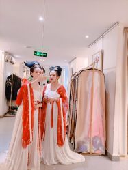 -盘子女人坊古装写真摄影