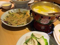 -关东小磨东北菜(上海长风大悦城店)