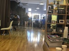 -壹人壹像工作室(购物公园店)