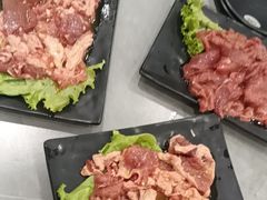 -啊美丽炭火烤肉(滑翔一店)