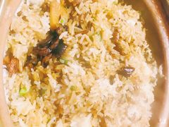 腊味煲仔饭-侠成水上农庄(工业大道店)