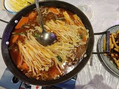 -霄汉牛三鲜湖北砂锅菜(万松园2店)