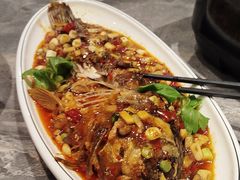 -有红鸡毛店·川菜(建设路店)