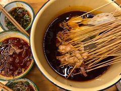 -拈签一笑黄牛肉辣卤串串